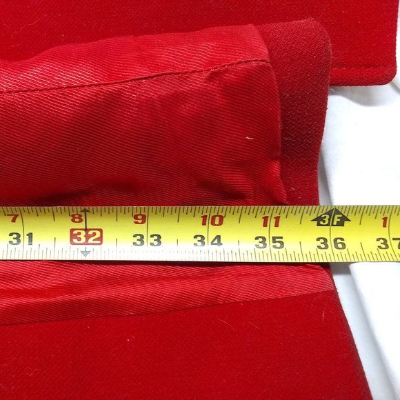 Gucci Red Dress Coat Women Gold Button Down 100% Wool Size 44 Excellent Shape - Picture 15 of 16